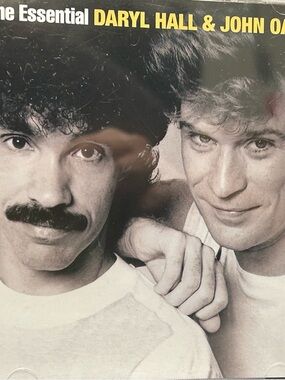 Essential: Hall & Oates